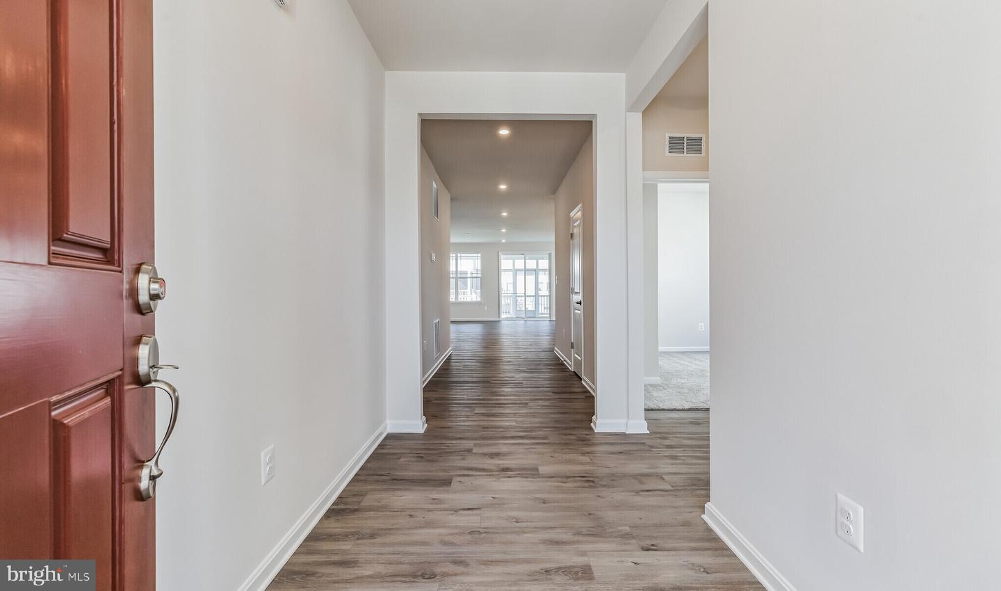17 Golden Raintree Ct Property Photo 2