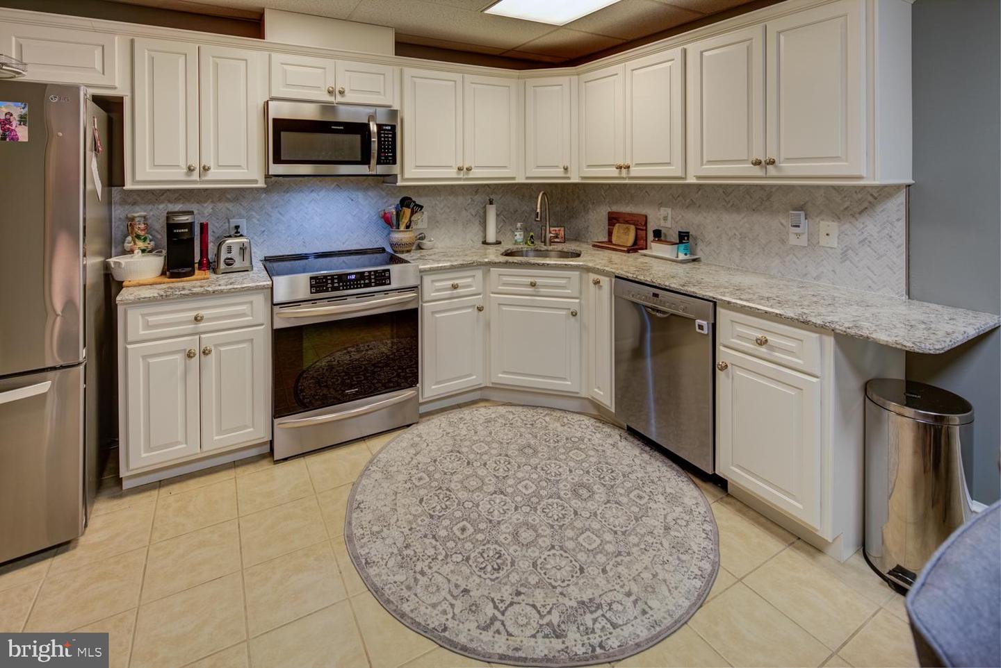 614 Loveville Rd #d1h Property Photo 6