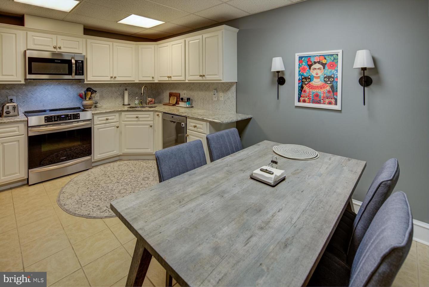 614 Loveville Rd #d1h Property Photo 8