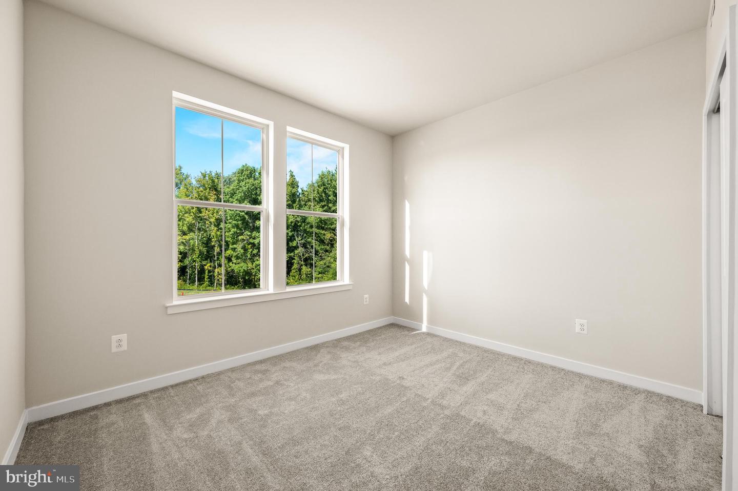 2707 Tea Tree Ln Property Photo 9
