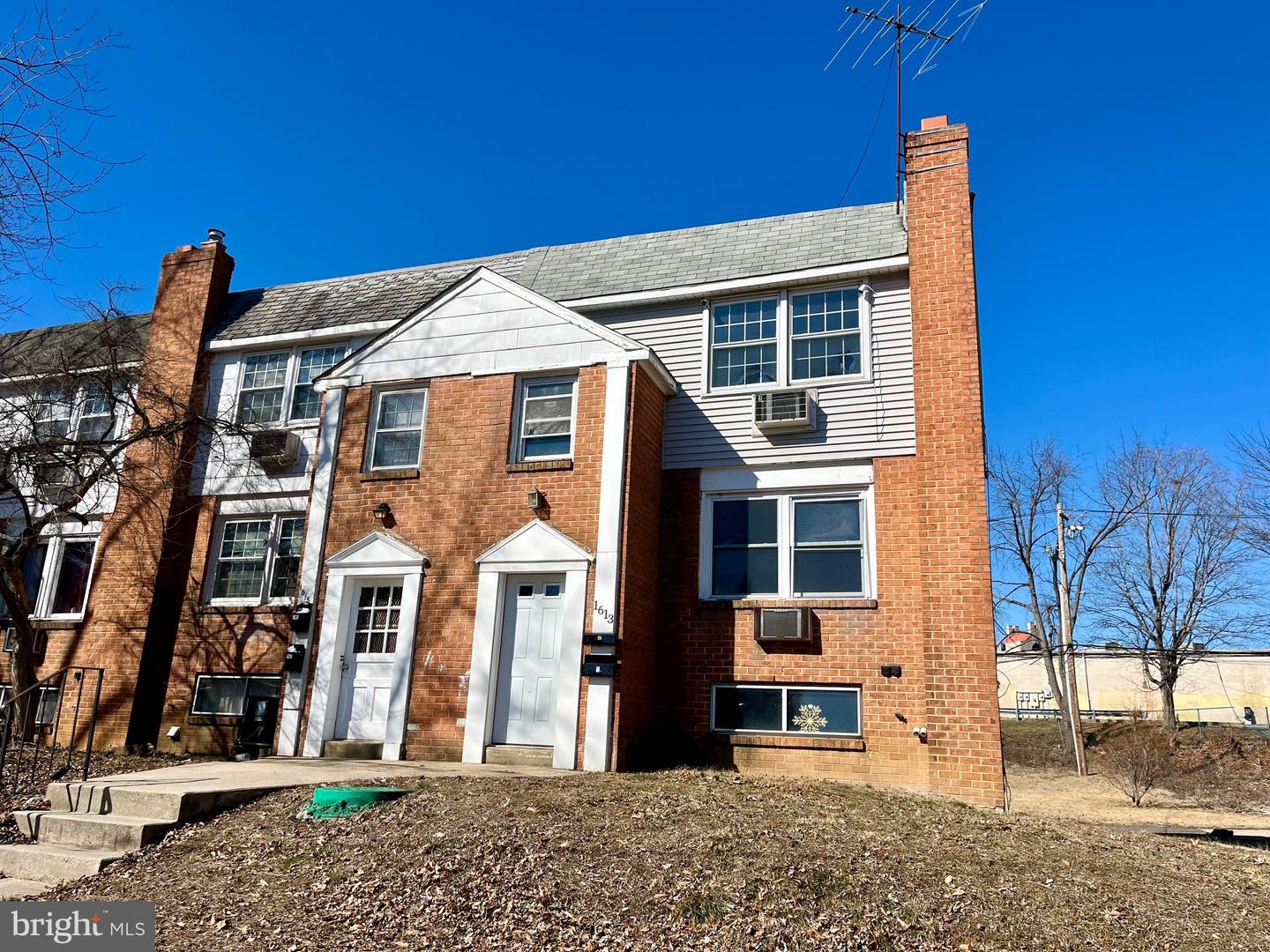 1613 Bonwood Rd Property Photo