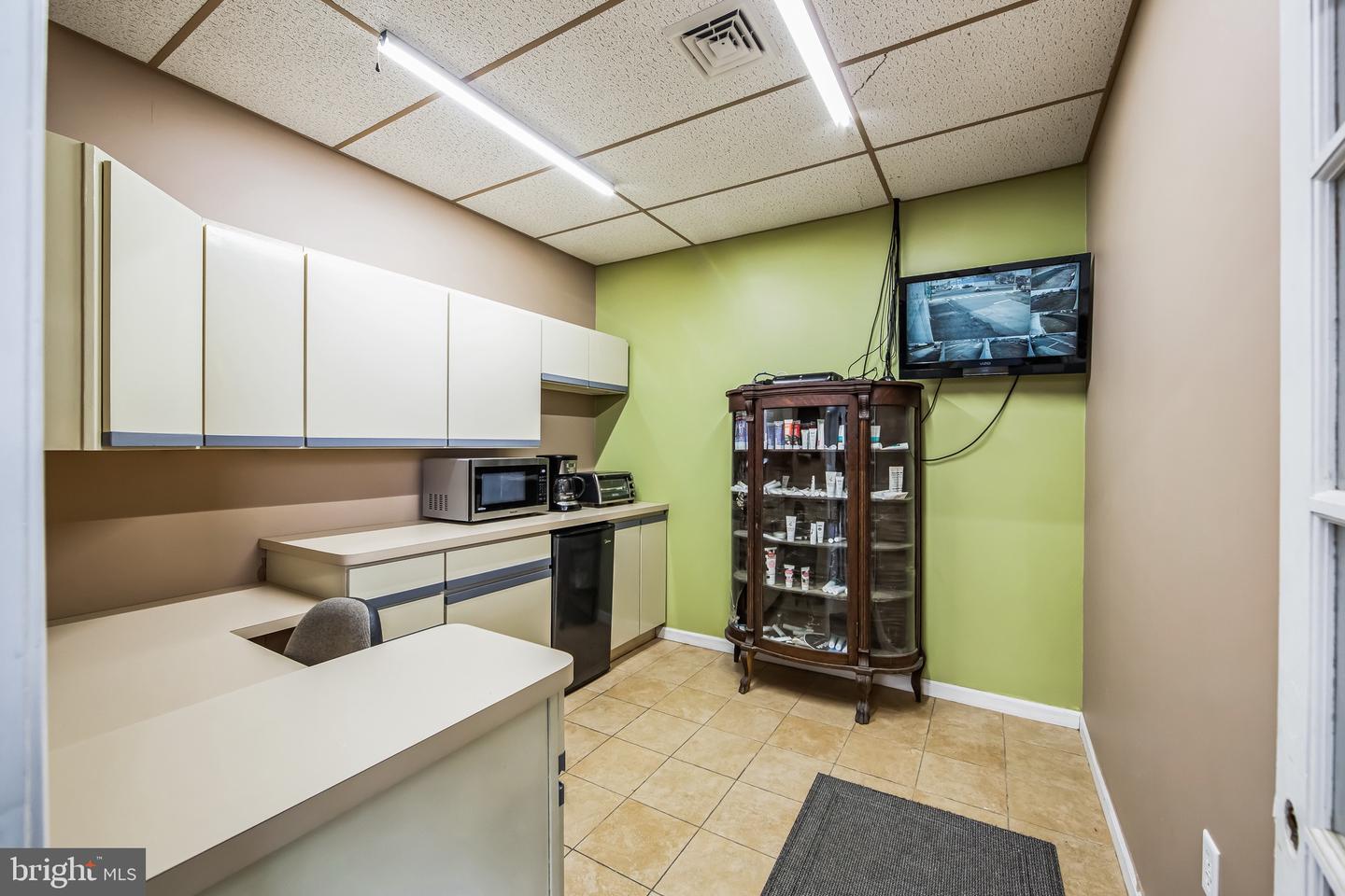 1508 & 1512 N Heald St Property Photo 12