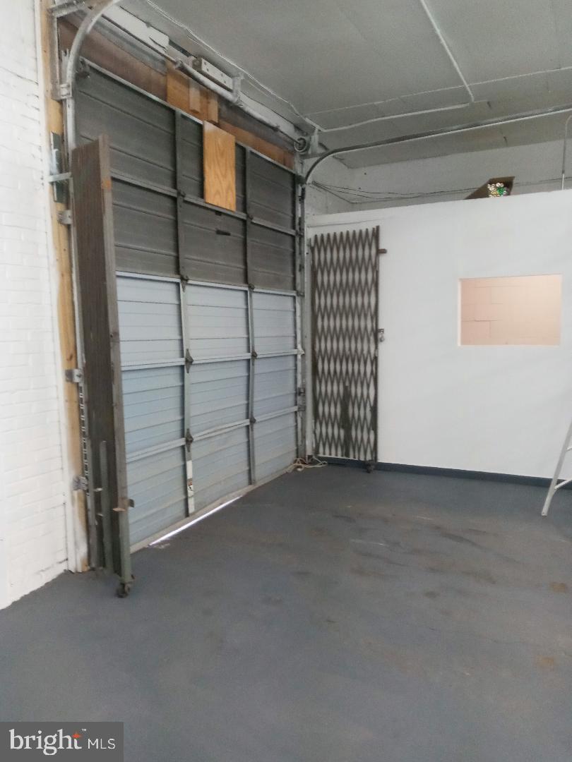 1508 & 1512 N Heald St Property Photo 37