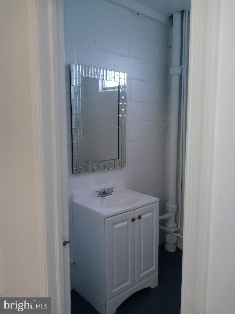 1508 & 1512 N Heald St Property Photo 41