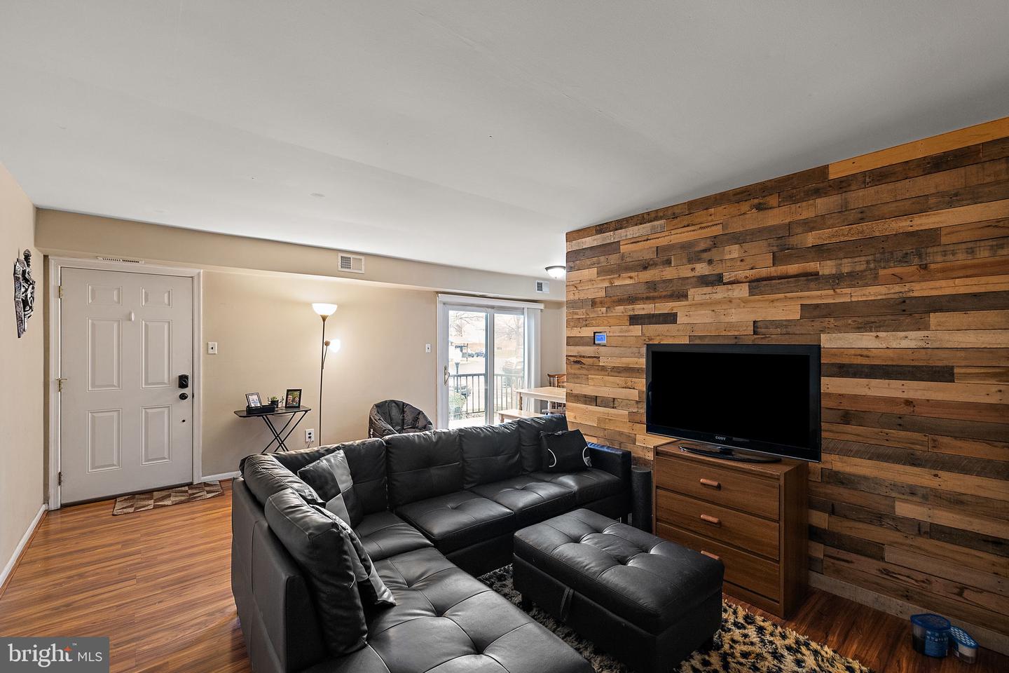 4950 W Brigantine Ct #4950 Property Photo 4