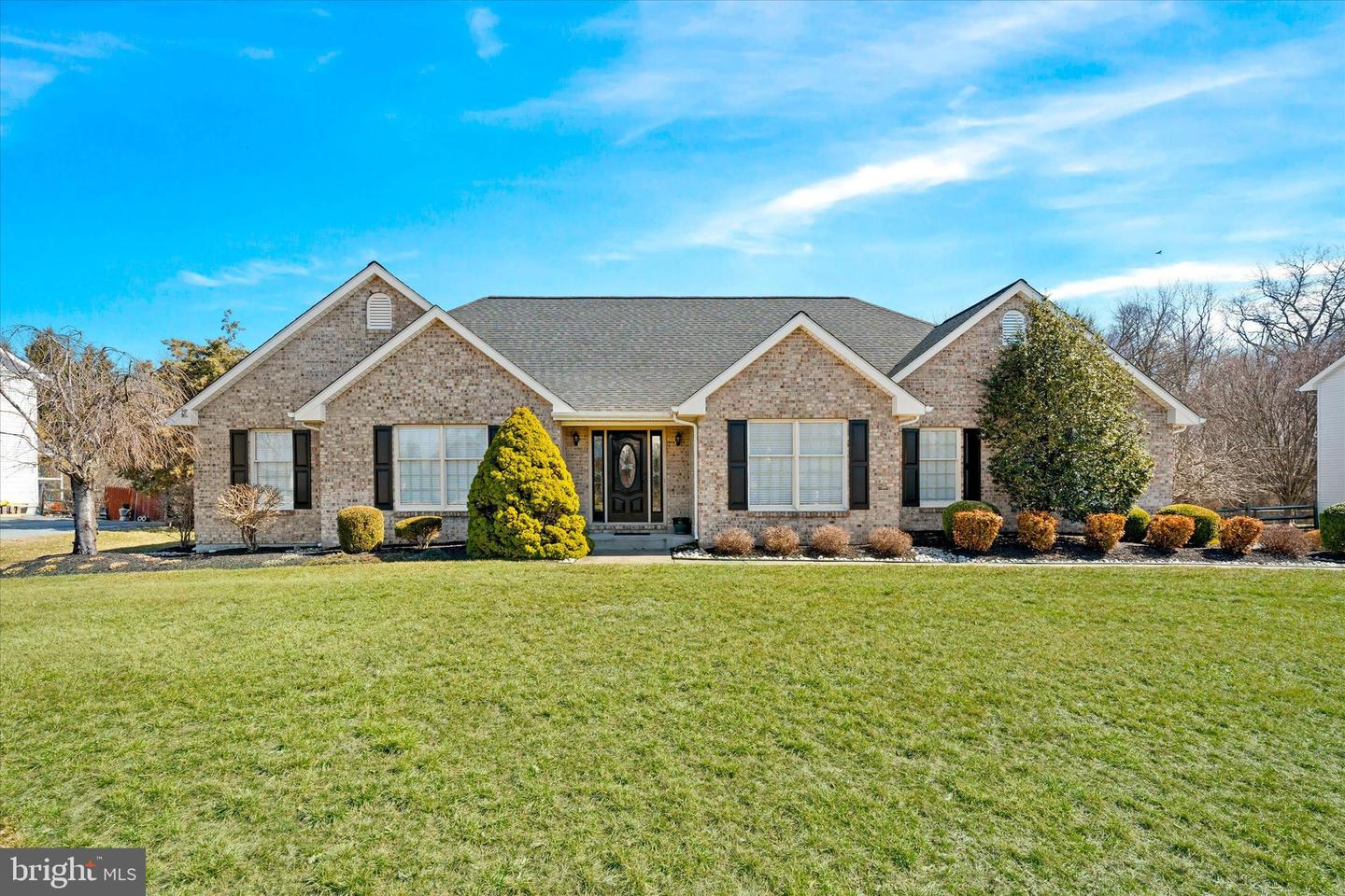 107 Megan Dr Property Photo