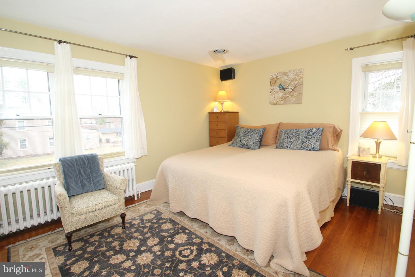 67 Kells Ave Property Photo 13