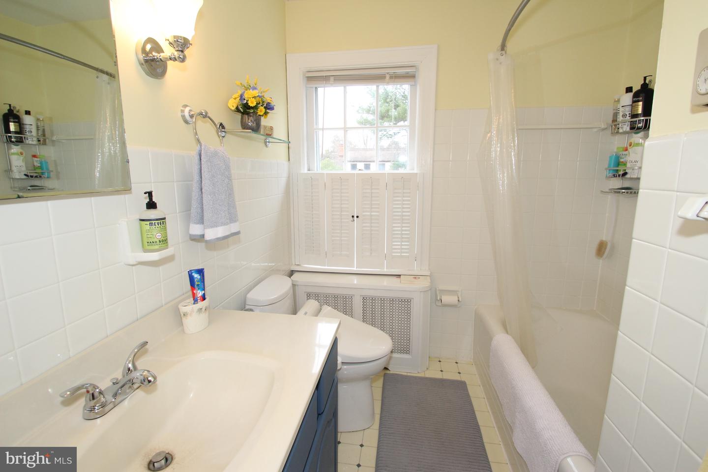 67 Kells Ave Property Photo 17