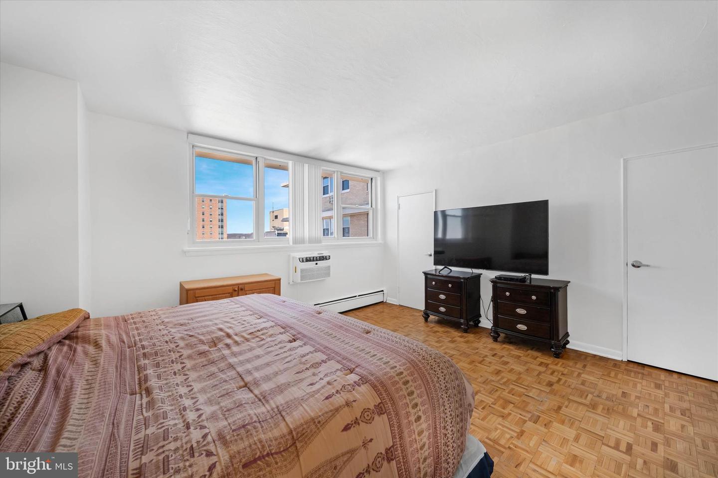 1301 N Harrison St #1201 Property Photo 15