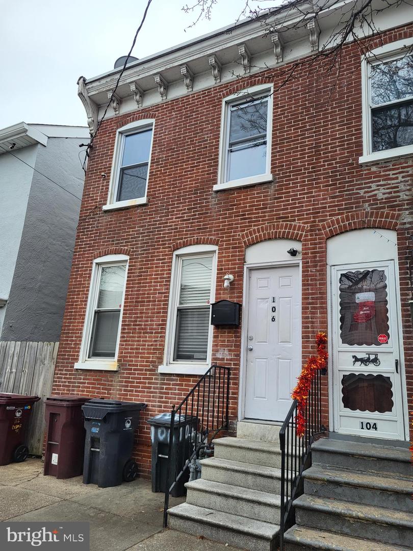 106 Cedar St Property Photo