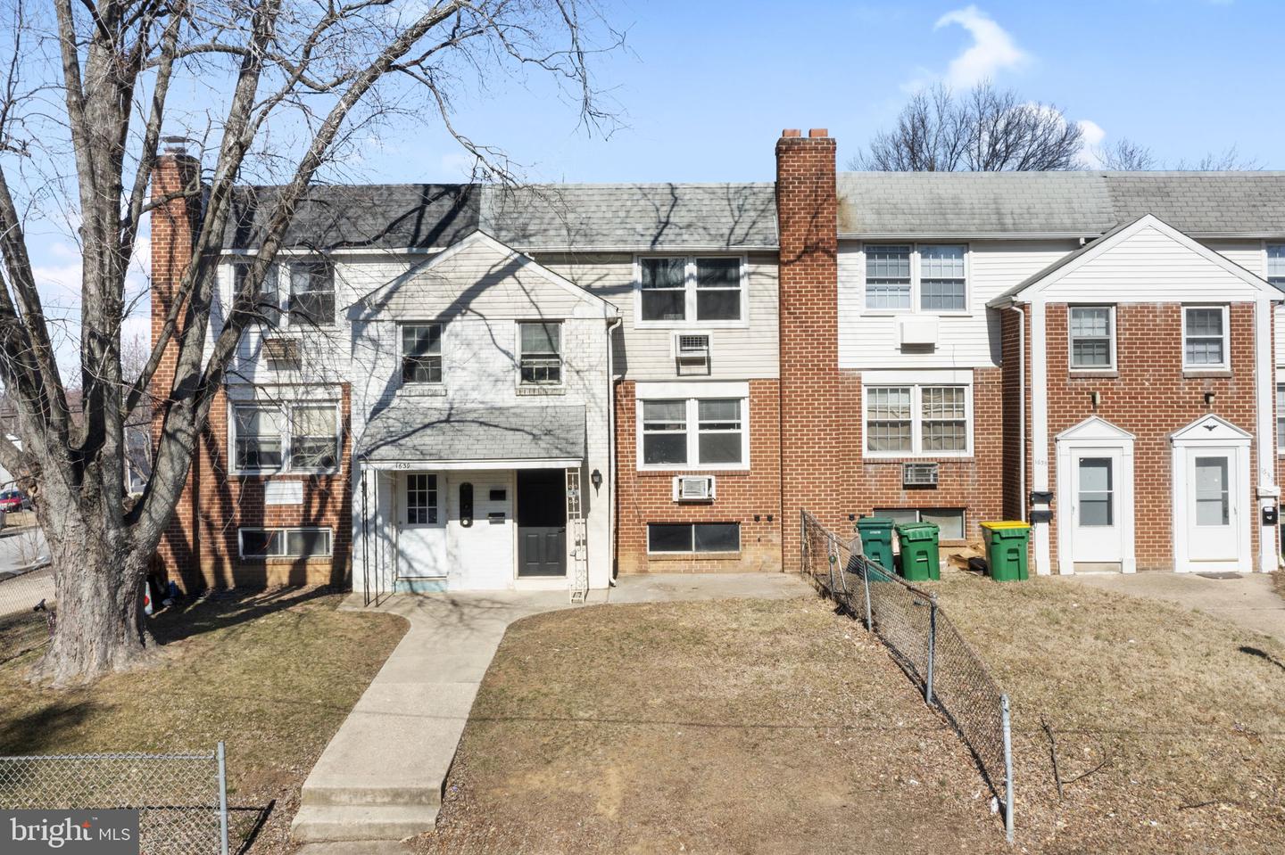 1637 Bonwood Rd Property Photo