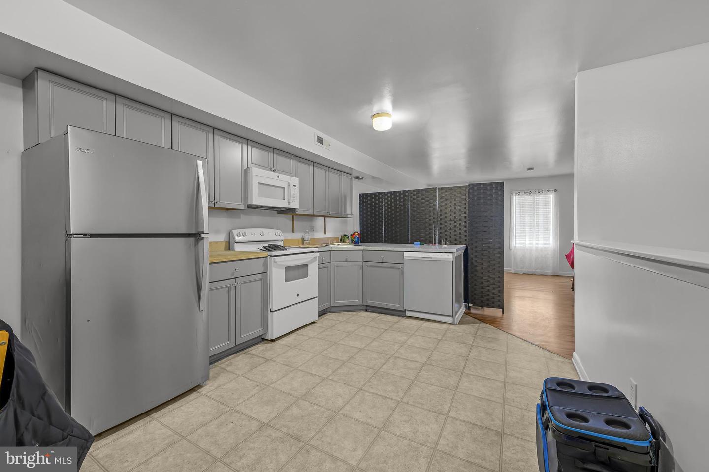807 N Madison St Property Photo 12