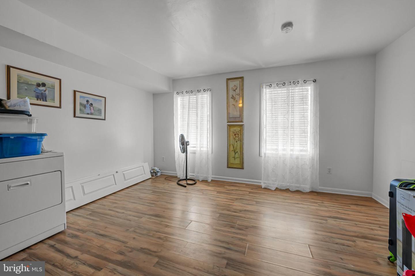 807 N Madison St Property Photo 14