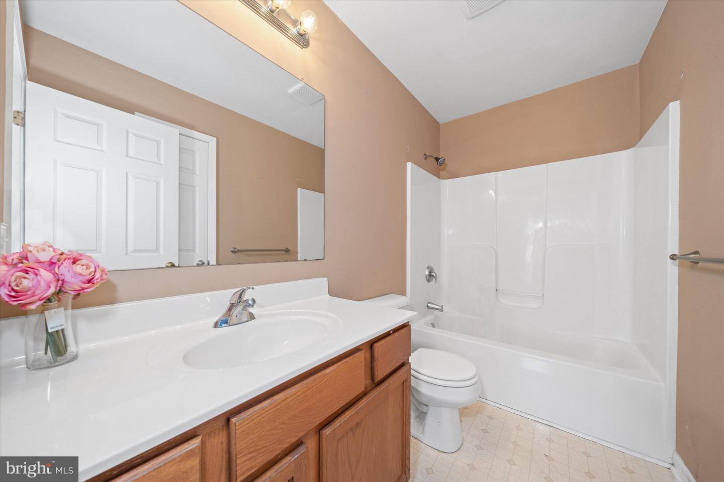 448 W Harvest Ln Property Photo 16