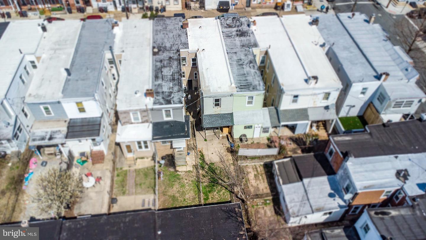 1210 Elm St Property Photo 13