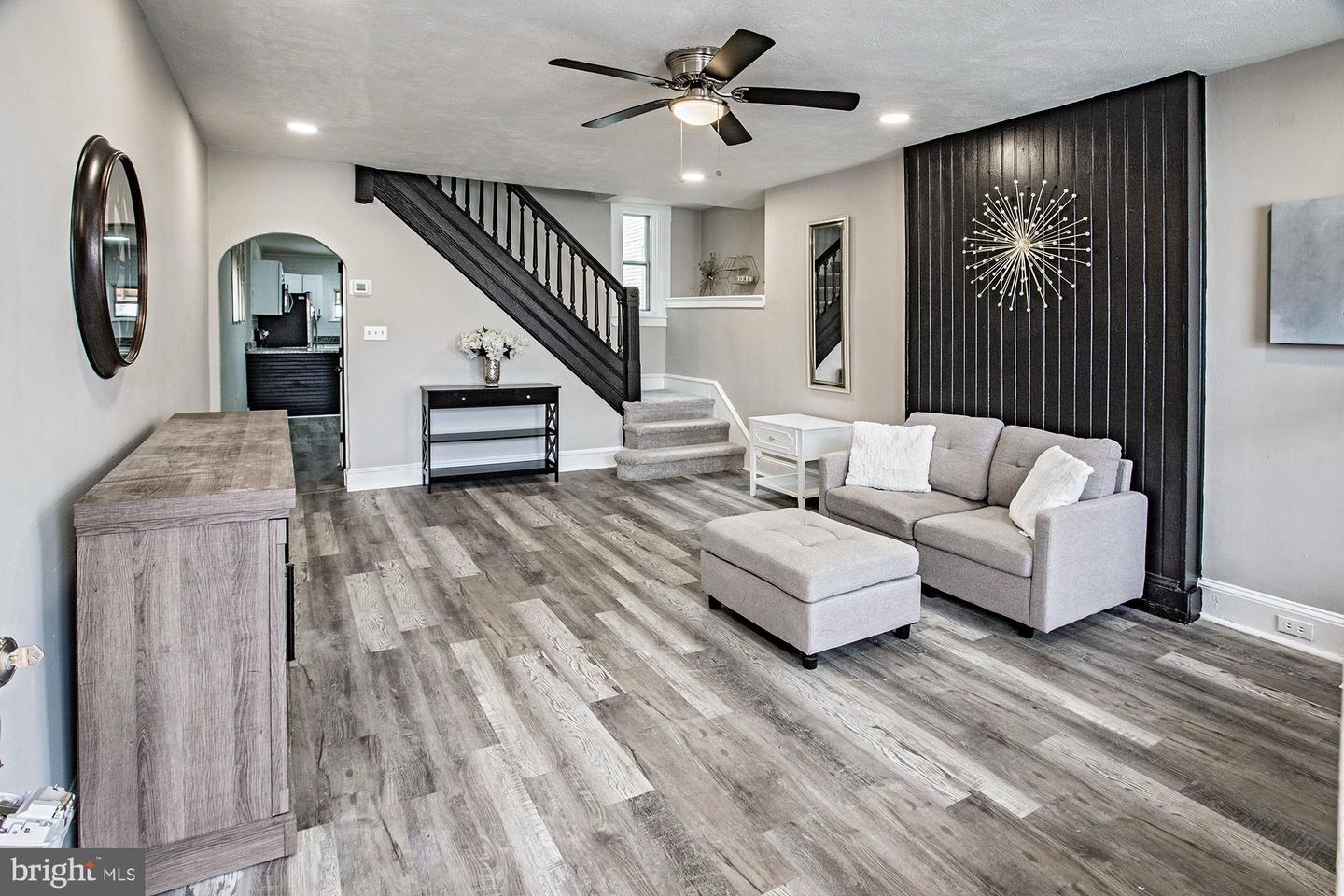 1210 Elm St Property Photo 18