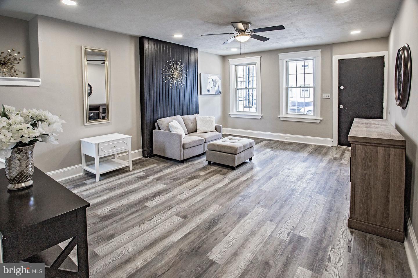 1210 Elm St Property Photo 19