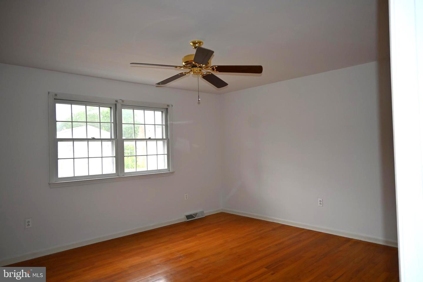 107 Anita Dr Property Photo 29