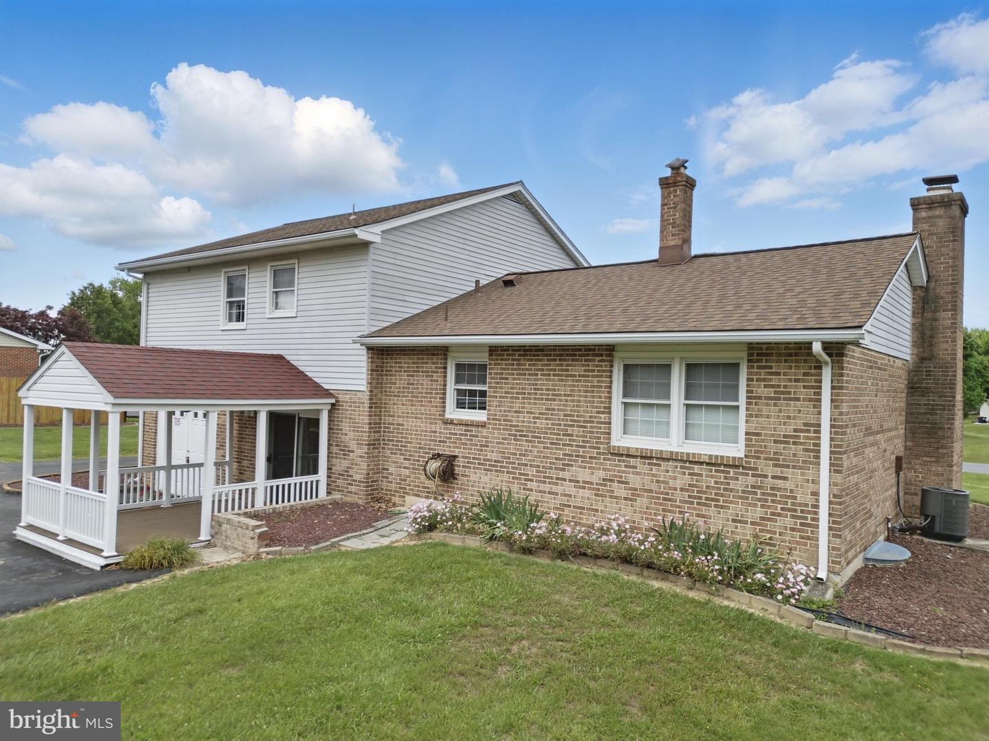 30 Stardust Dr Property Photo 10