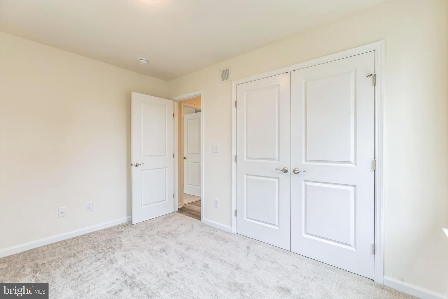 63 Norway Ave Property Photo 33