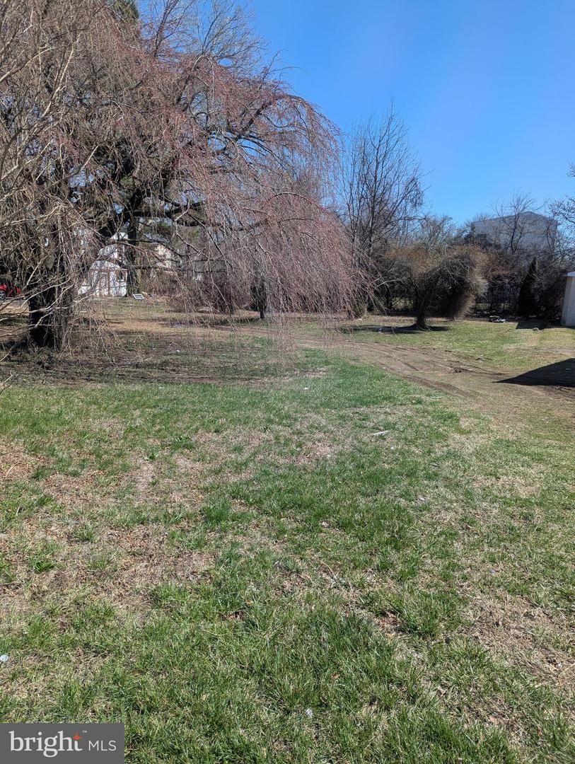 3100 New Castle Ave Property Photo 5