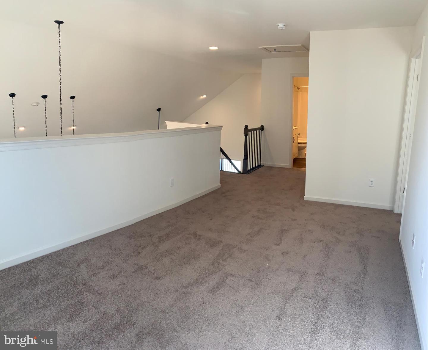 530 Wheelmen St #4 Alton Property Photo 22
