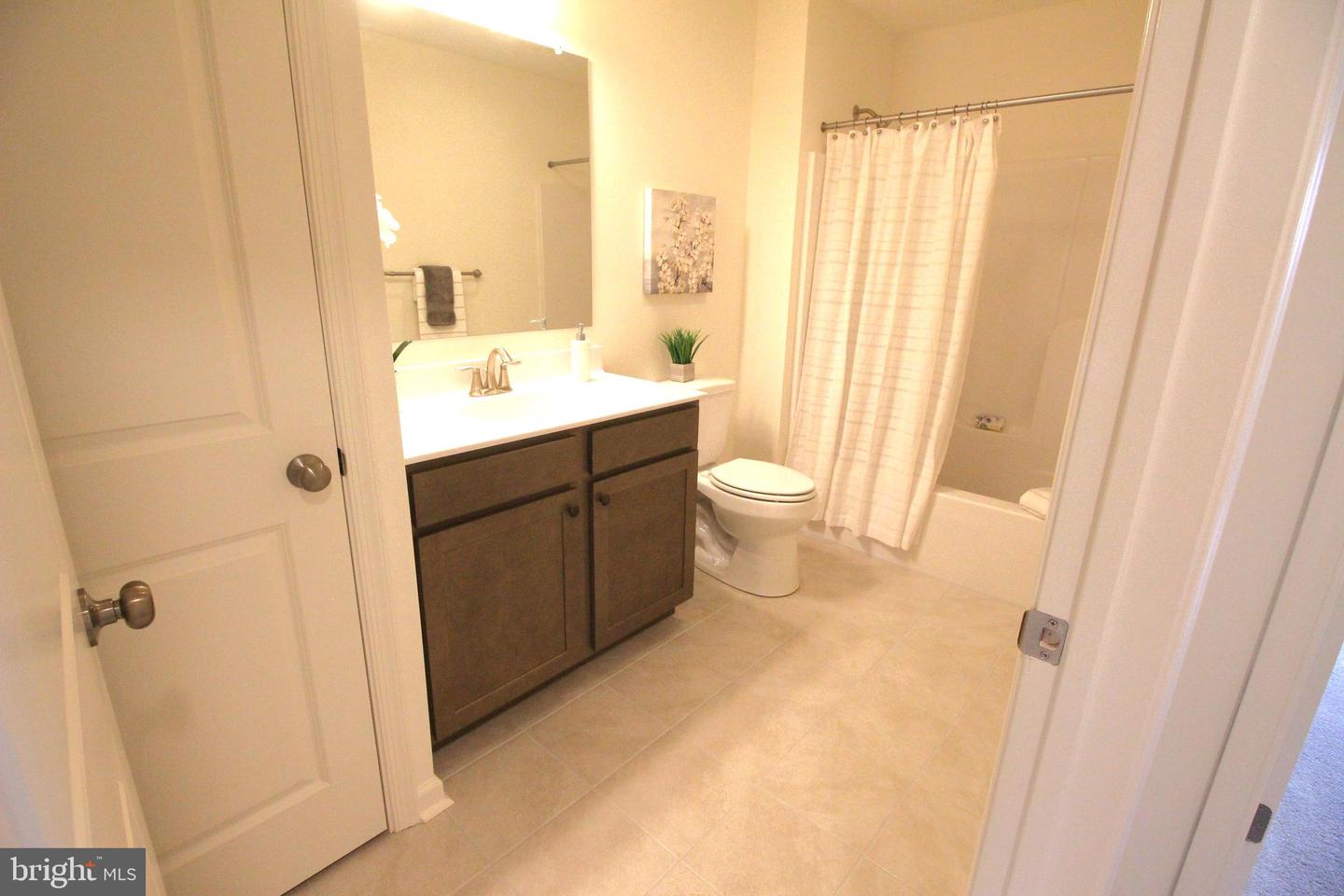 530 Wheelmen St #5 Chadwick Property Photo 35