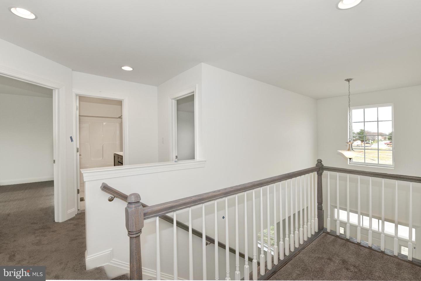 400 Rederick Ln #2 Oxford Property Photo 14