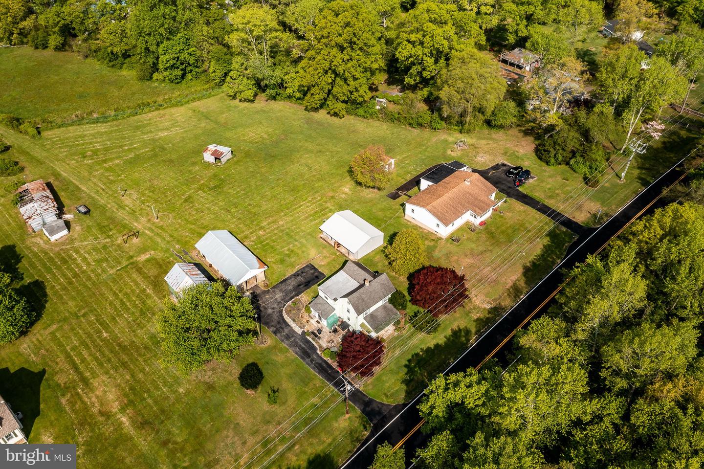 2956 Frazer Rd Property Photo 4