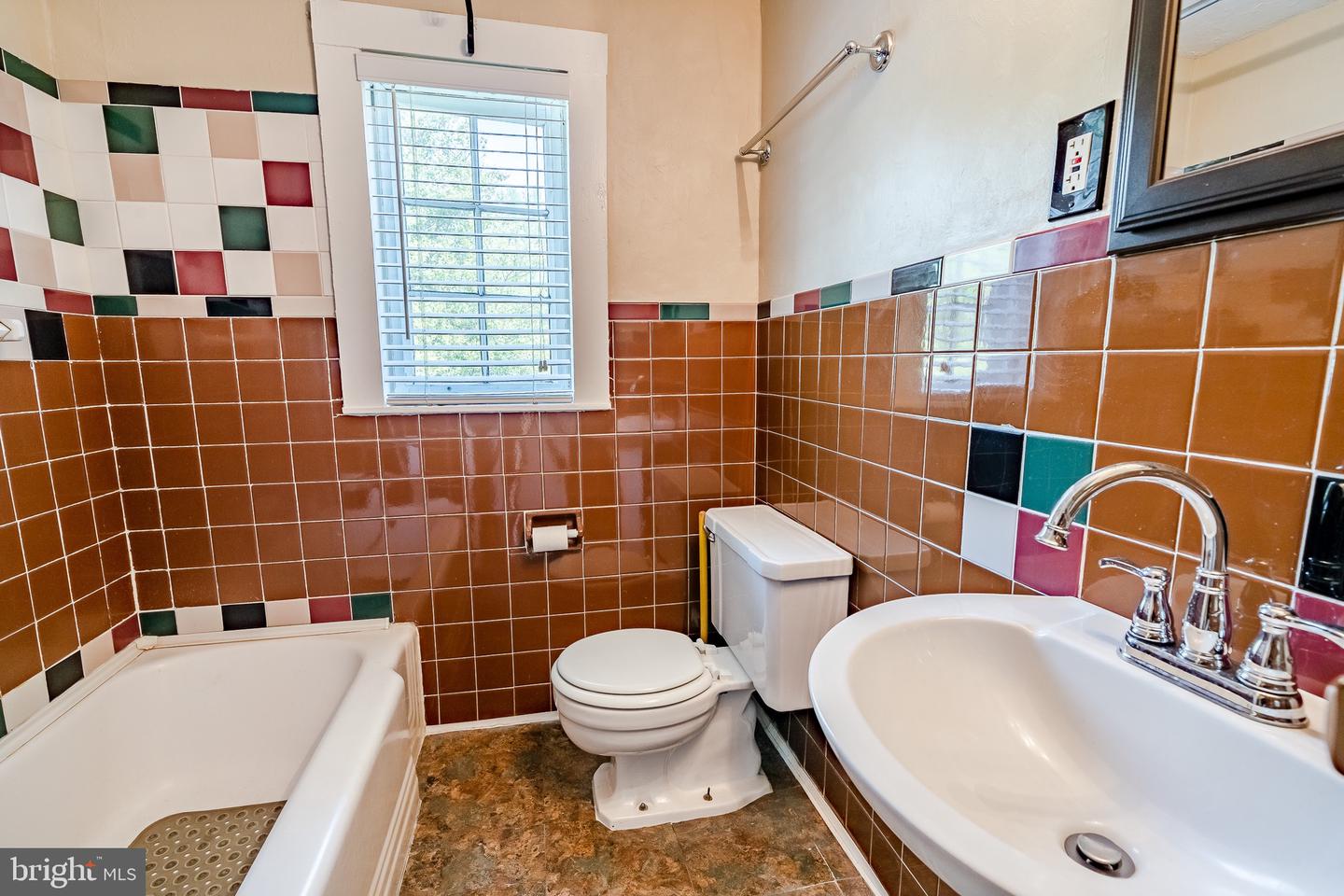 2956 Frazer Rd Property Photo 16