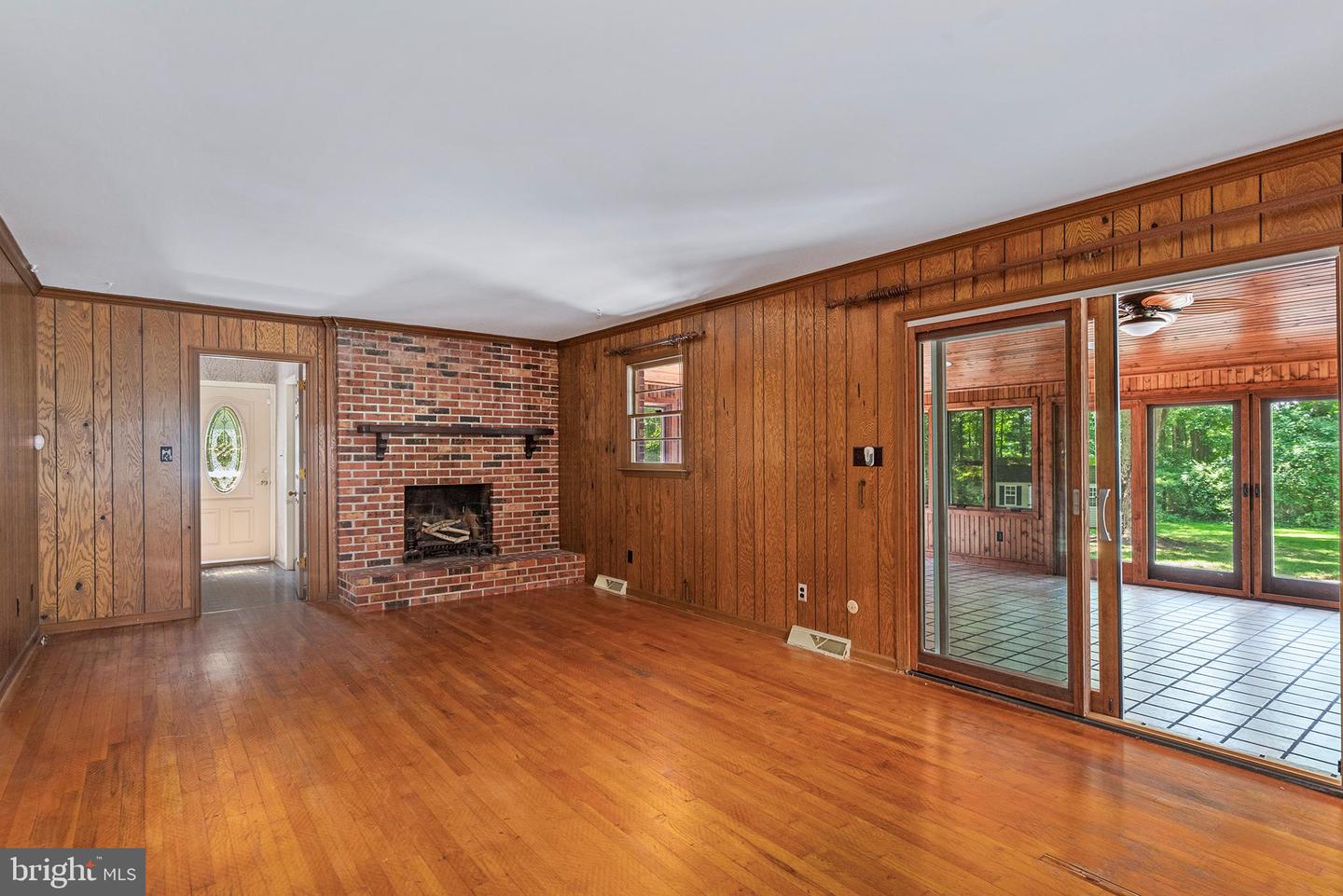 316 Caravel Dr Property Photo 12