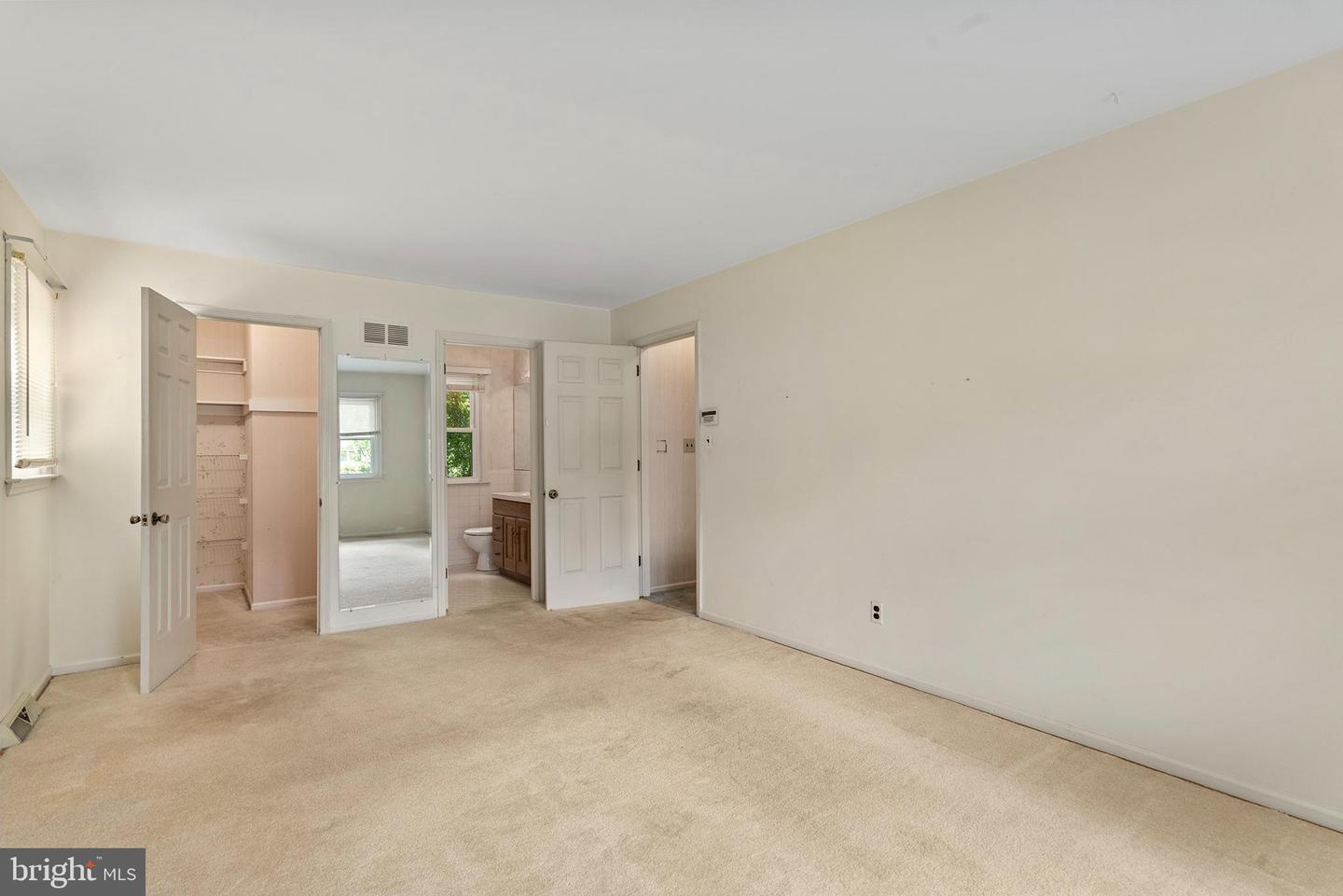 316 Caravel Dr Property Photo 20