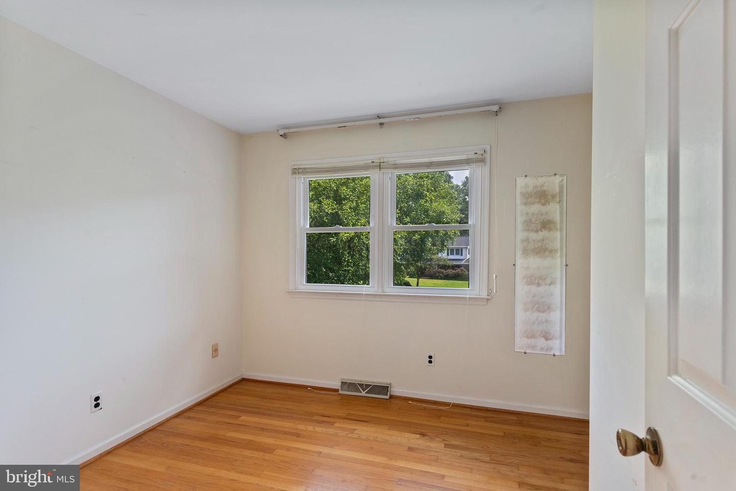 316 Caravel Dr Property Photo 26