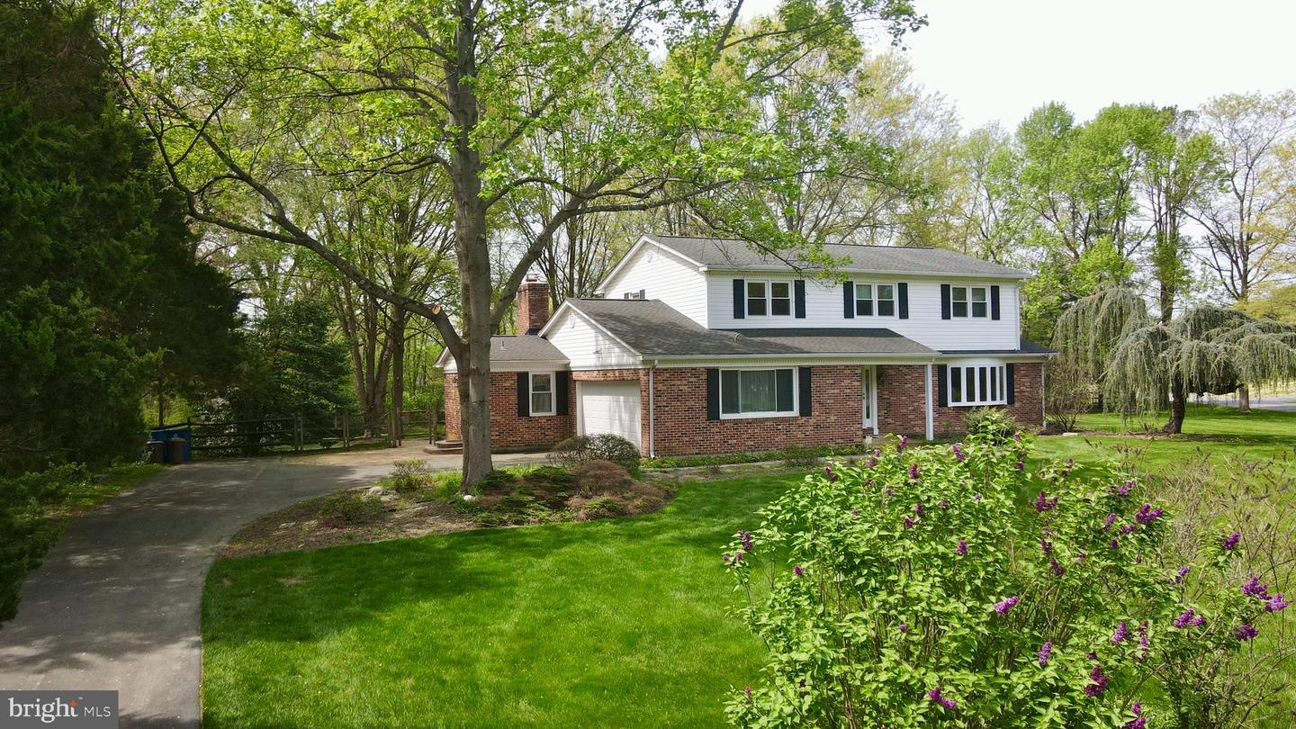 316 Caravel Dr Property Photo 41