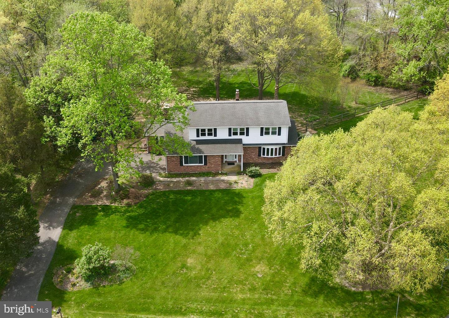 316 Caravel Dr Property Photo 47