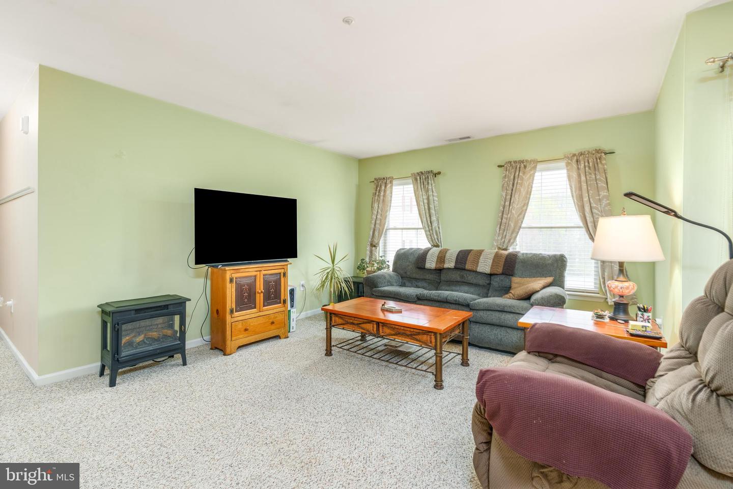 1305 Independence Way Property Photo 3