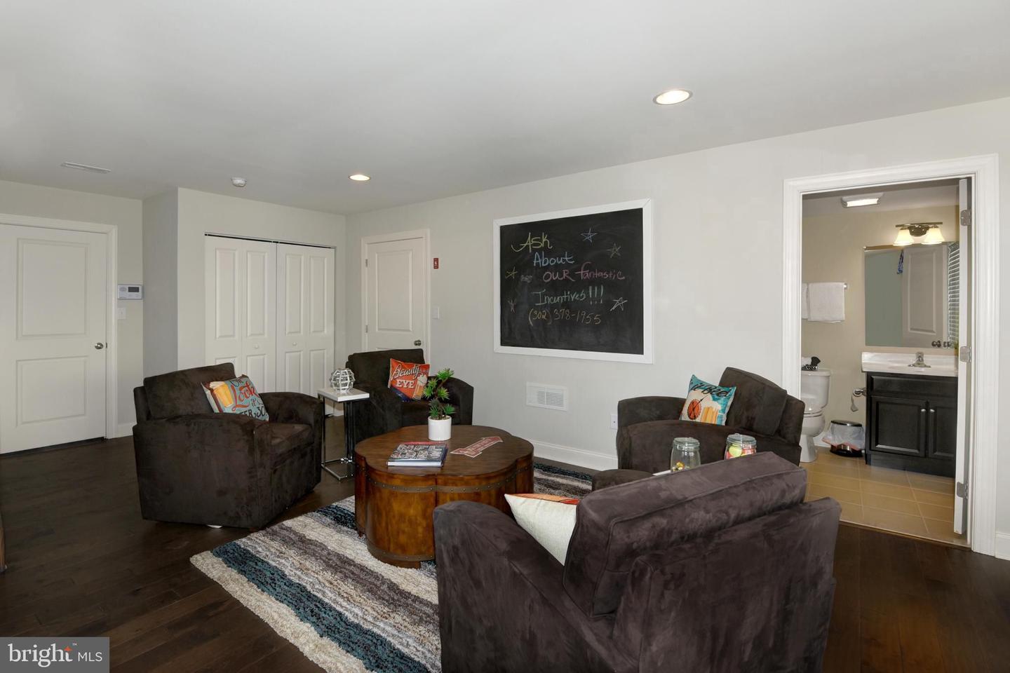 1300 Carrick Ct #massey Elite Model Property Photo 15