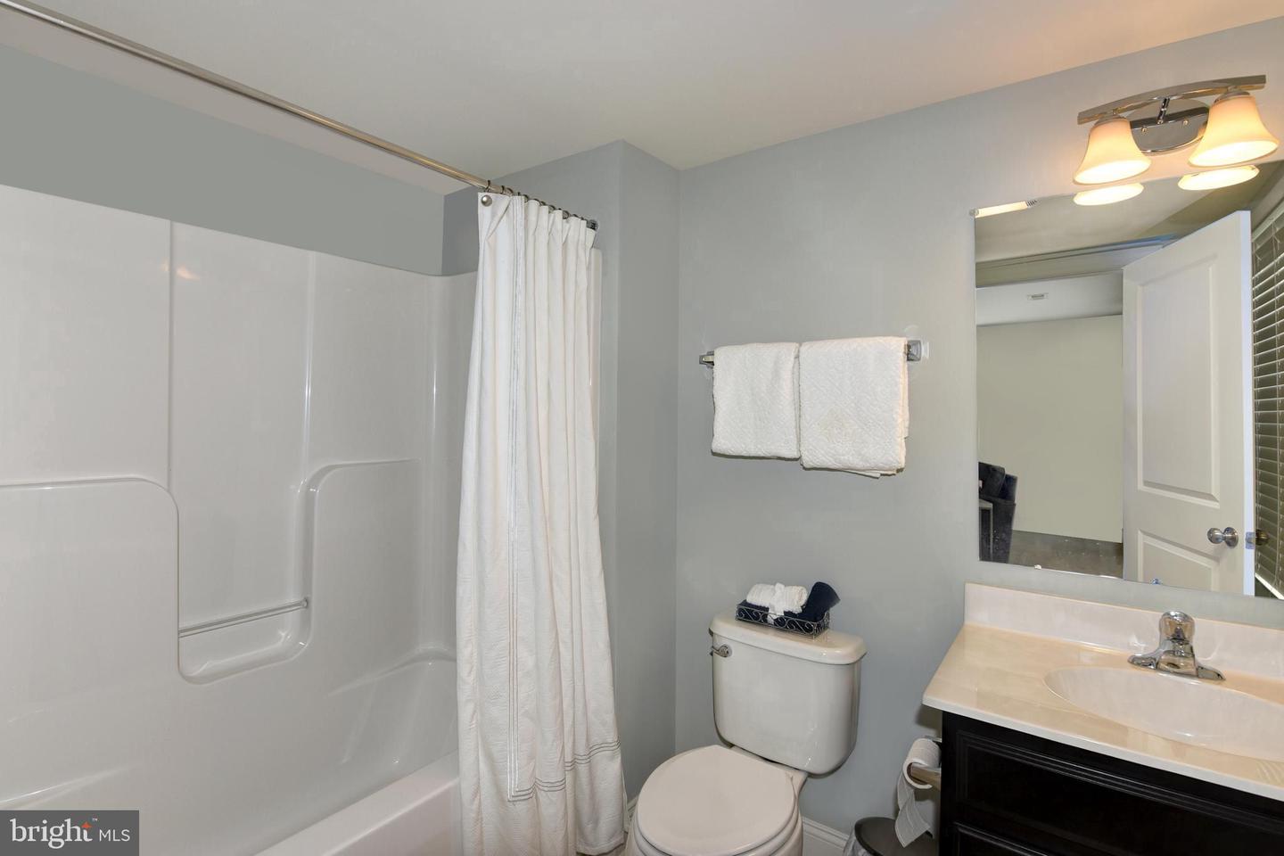 1300 Carrick Ct #massey Elite Model Property Photo 17