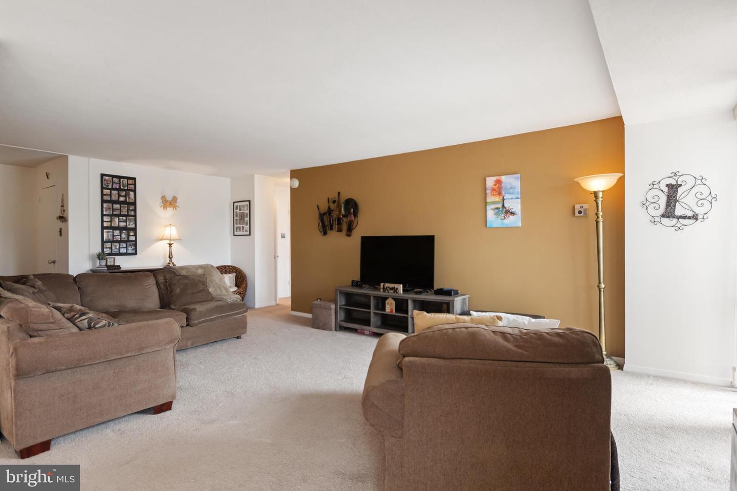 2401-unit Pennsylvania Ave #315 Property Photo 15