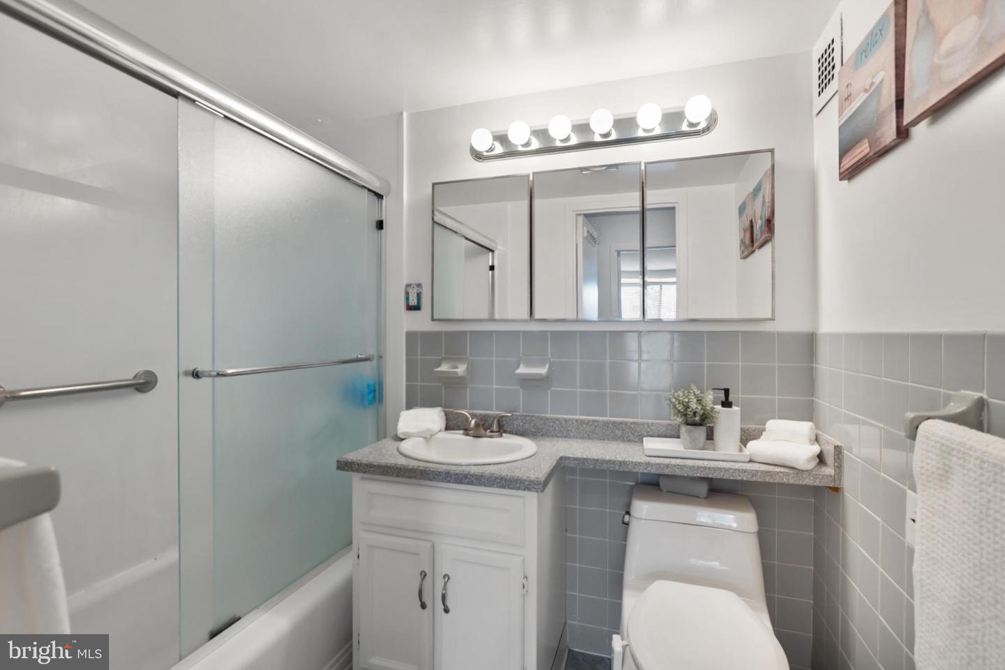 2401-unit Pennsylvania Ave #315 Property Photo 19
