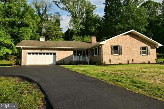 520 Hopkins Bridge Rd Property Photo 1