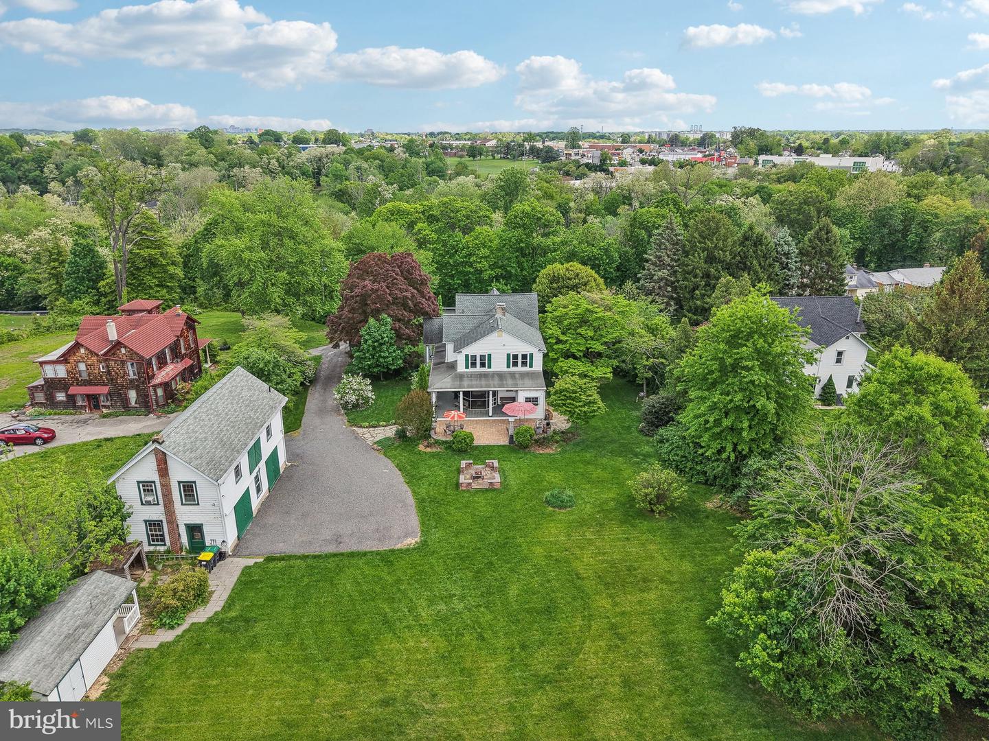607 GREENBANK RD