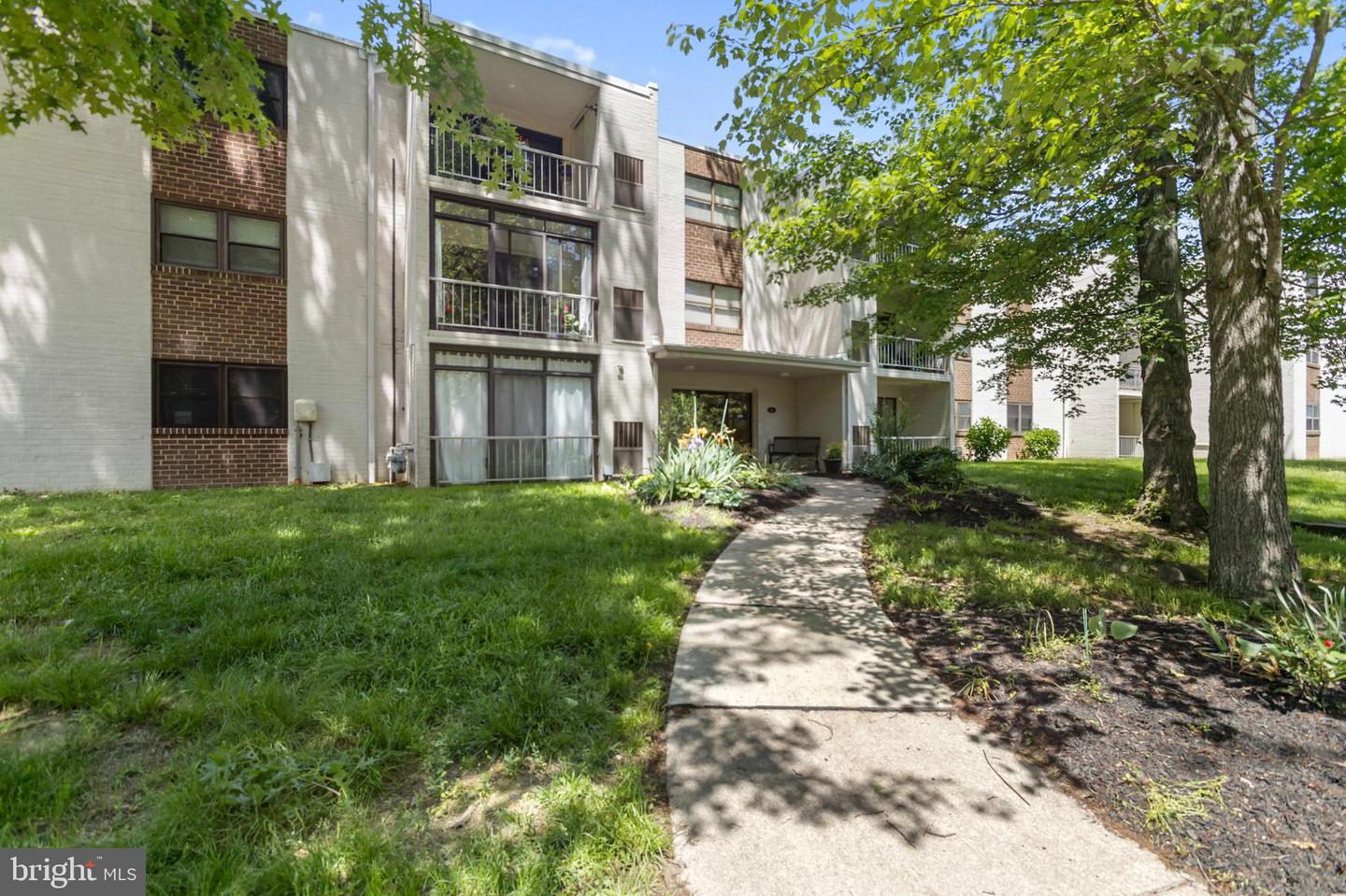 64-unit Welsh Tract Rd #c102 Property Photo 1