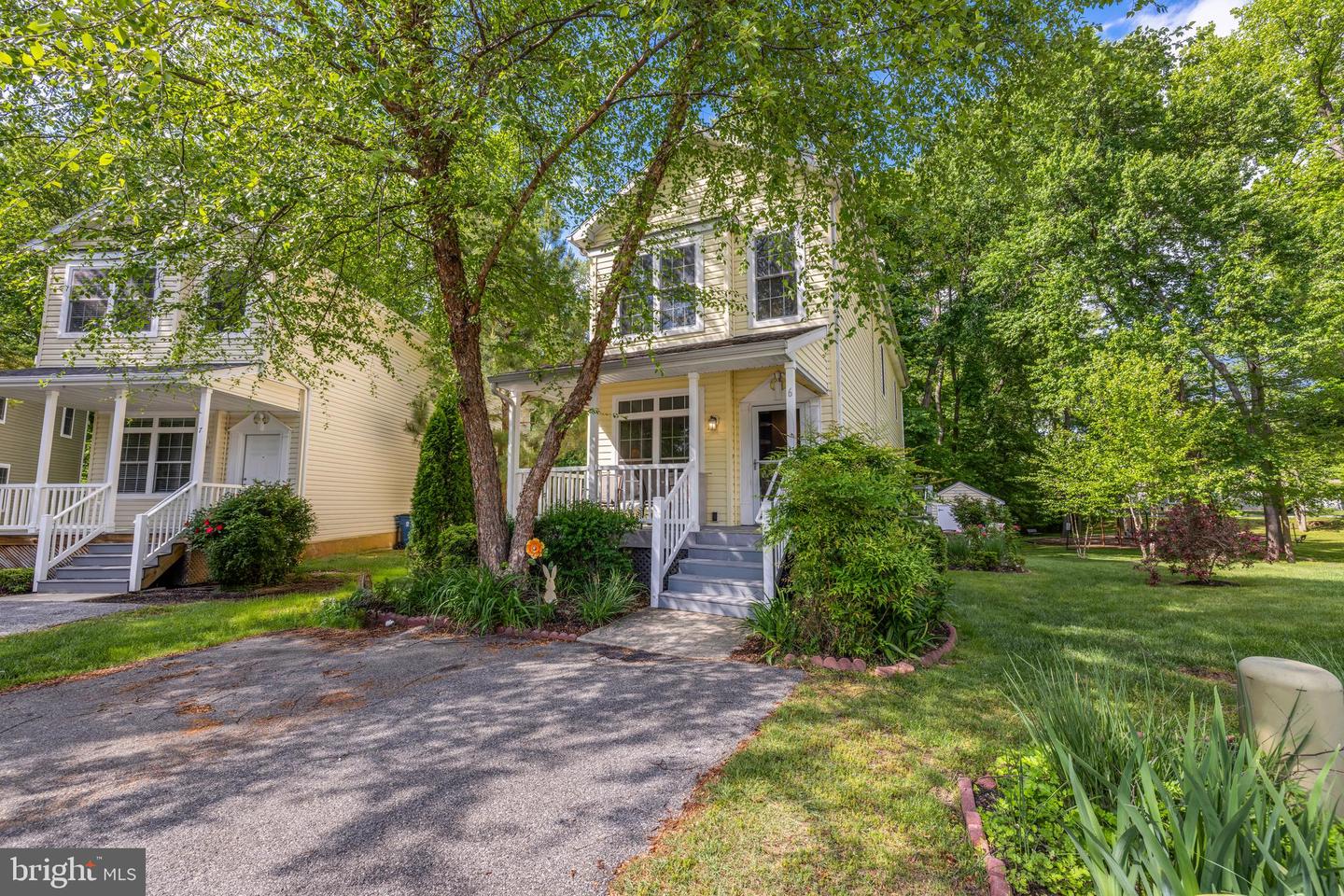 6 HEATHER PL #6