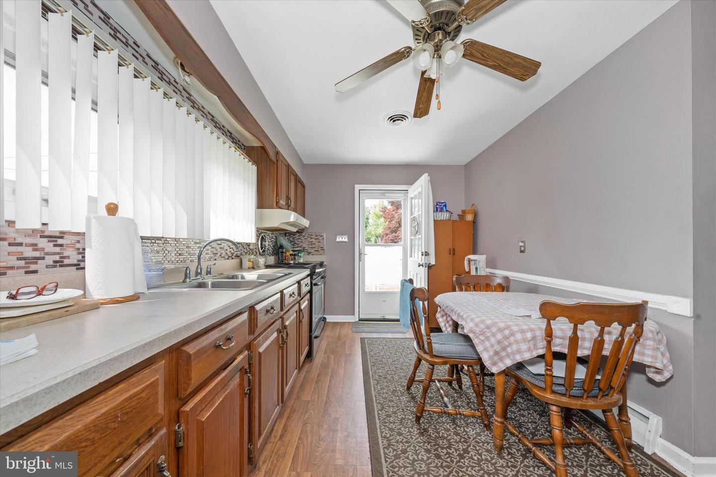 3704 Lafayette St Property Photo 11