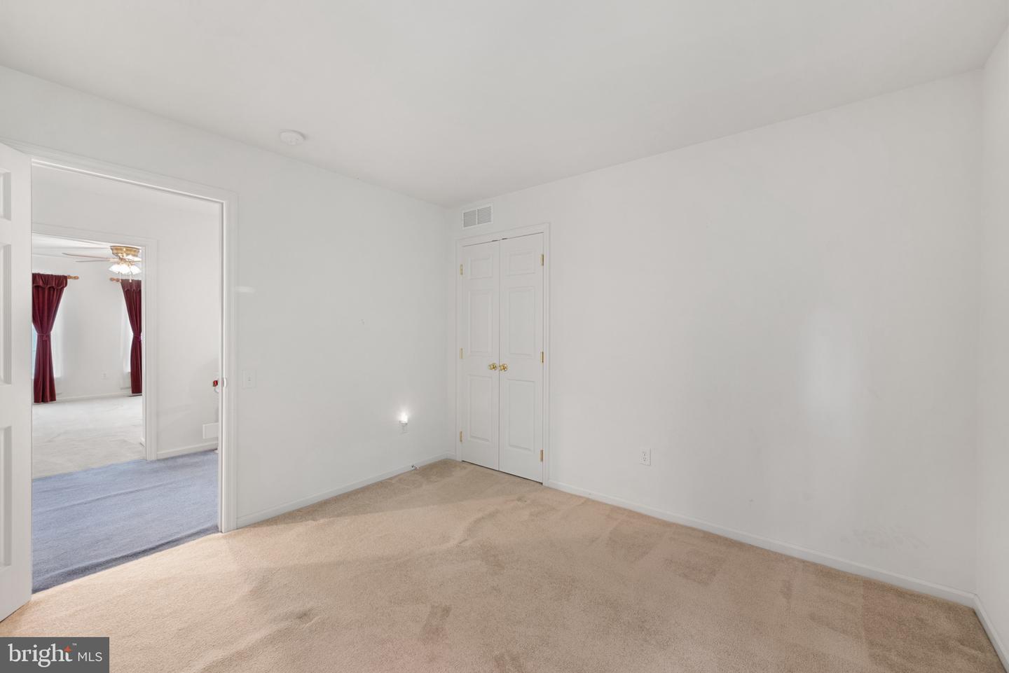 101 Glencoe Ct Property Photo 24