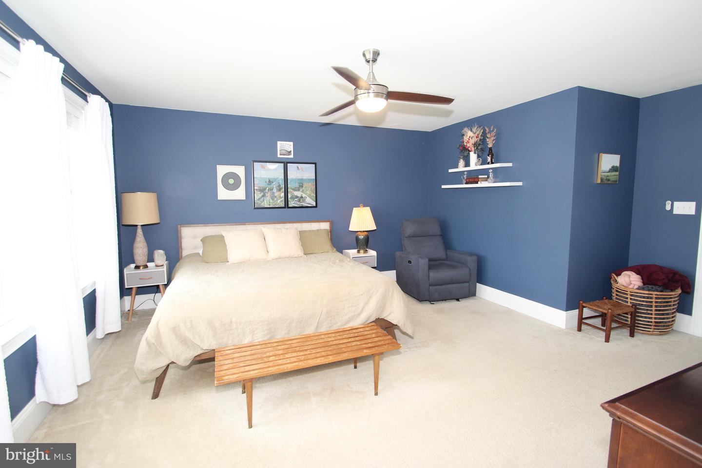1117 Columbia St Property Photo 14