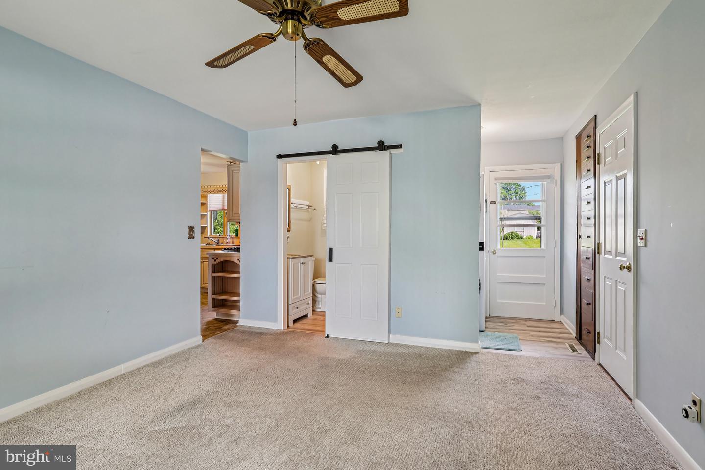 3203 Dunlap Dr Property Photo 9