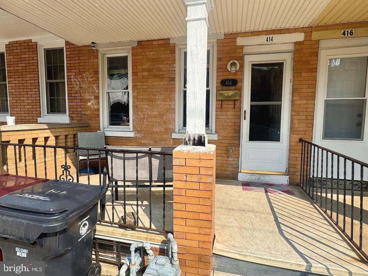 414 S Franklin St Property Photo 3