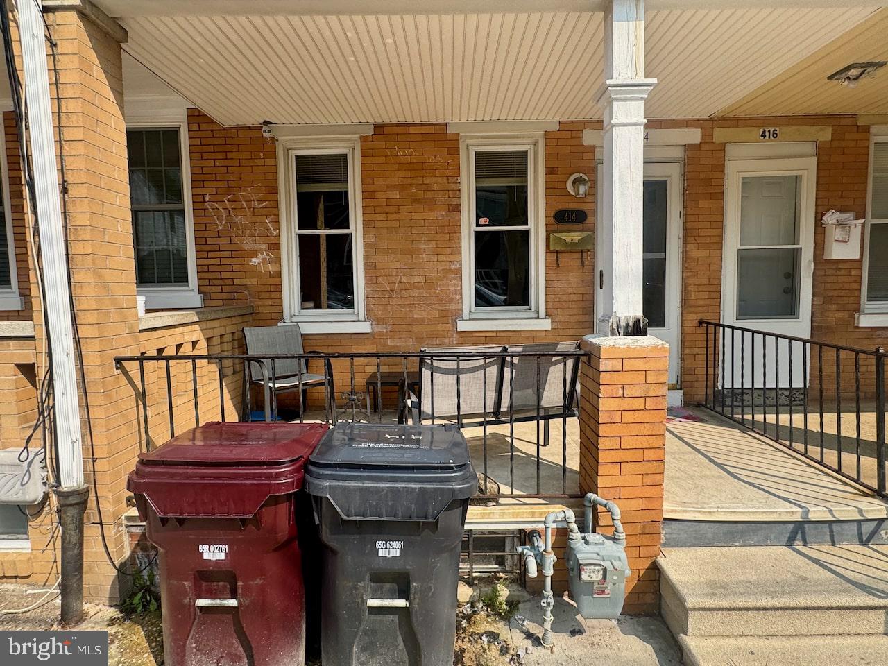 414 S Franklin St Property Photo 4